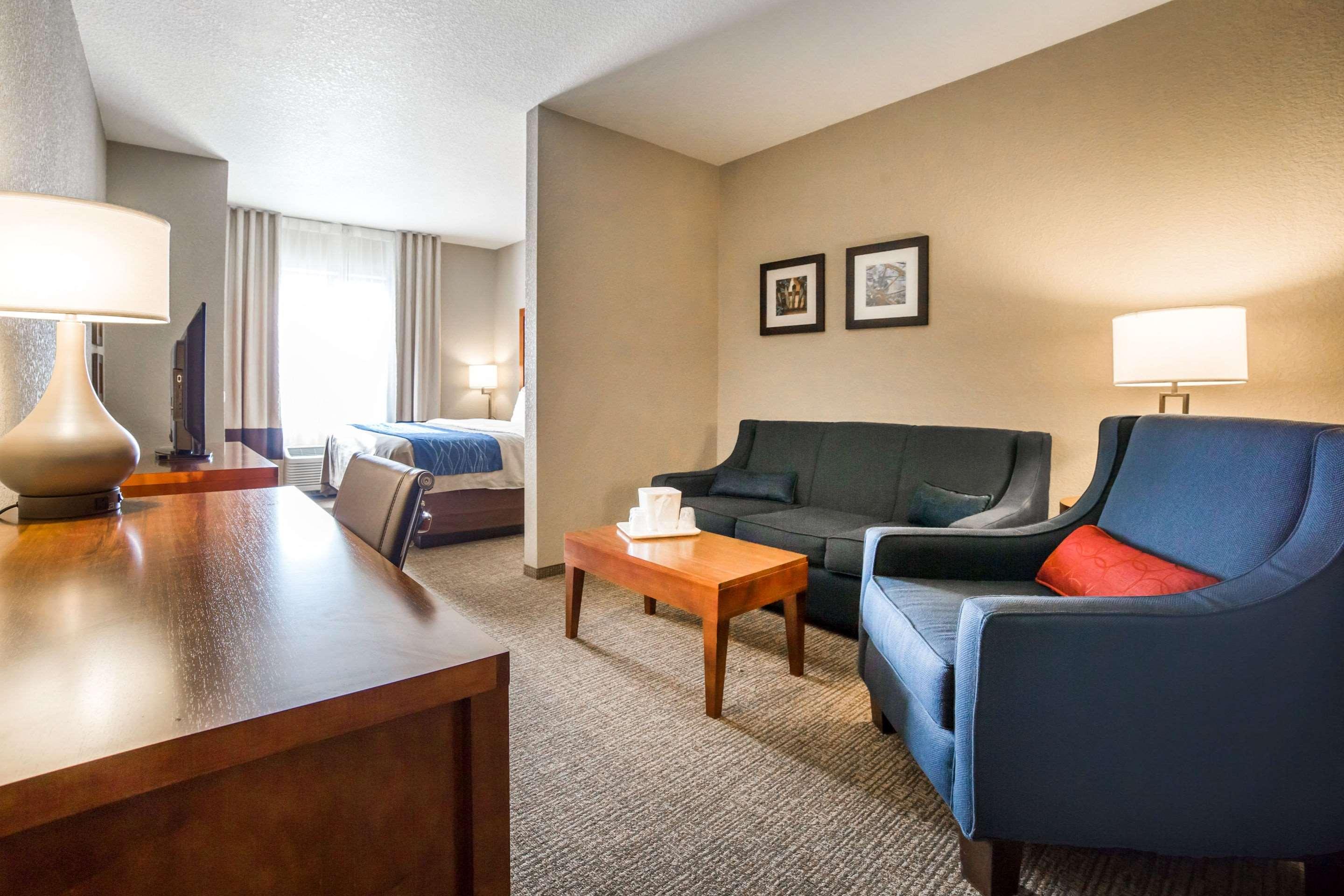 Comfort Inn & Suites Cheyenne Buitenkant foto