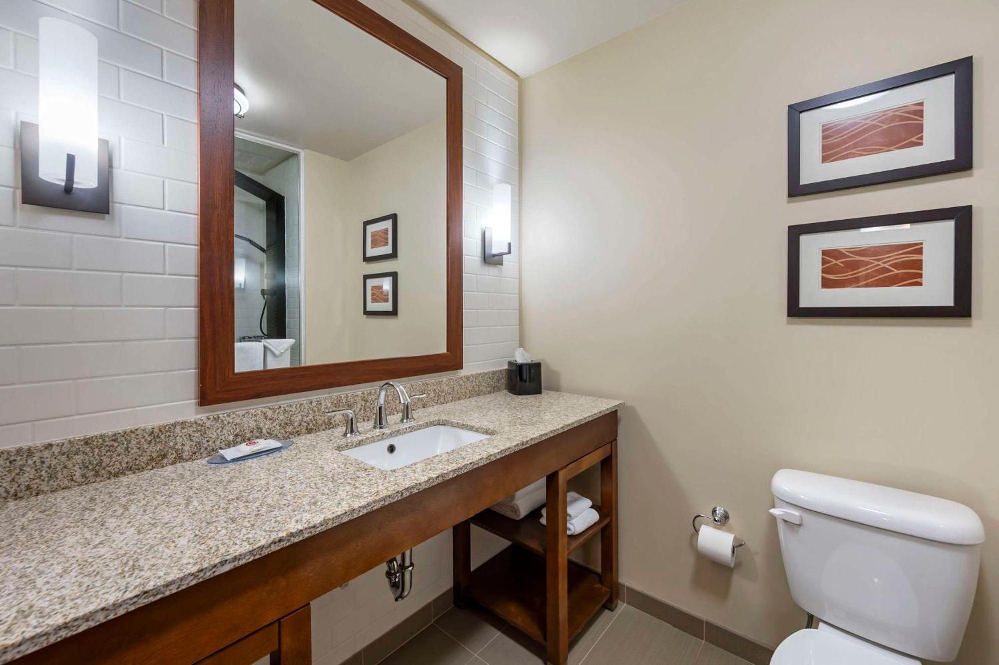 Comfort Inn & Suites Cheyenne Buitenkant foto